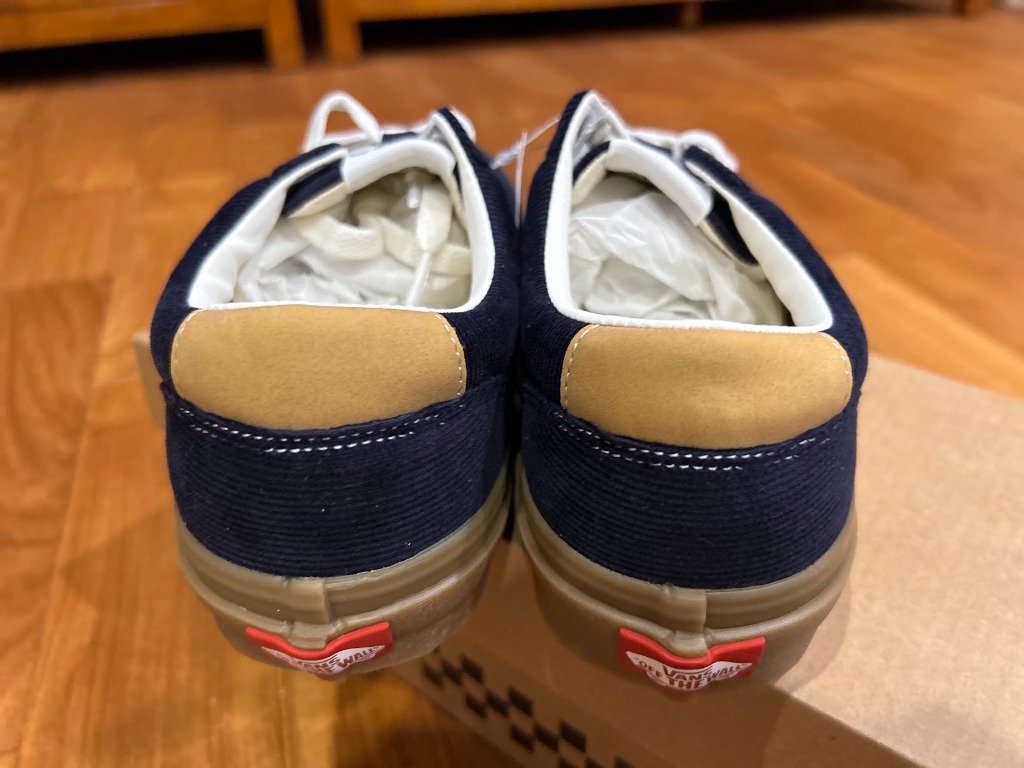 VANS スニーカー ヴァンズ JETS ICON ジェッツアイコン V320
