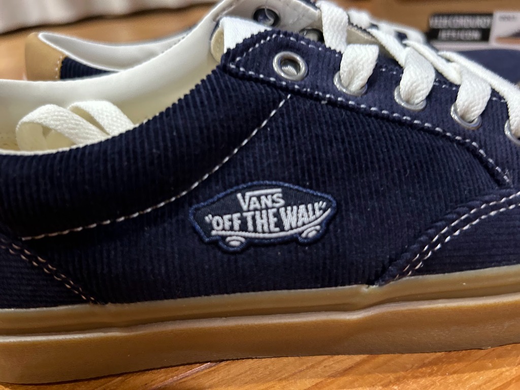 【VANS】JETS ICON V320 CORDUROY D.OLIVE/GUM 国内発送 ◇VANS◇ヴァンズ JETS ICON V320 CORDUROY D.OLIVE/GUM (VANS
