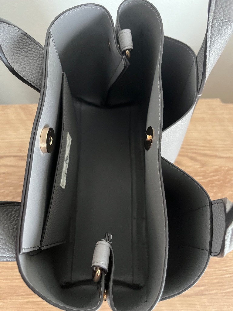 激安な RODE SKO トートバッグ プチダブルポケットトートバッグ バッグ