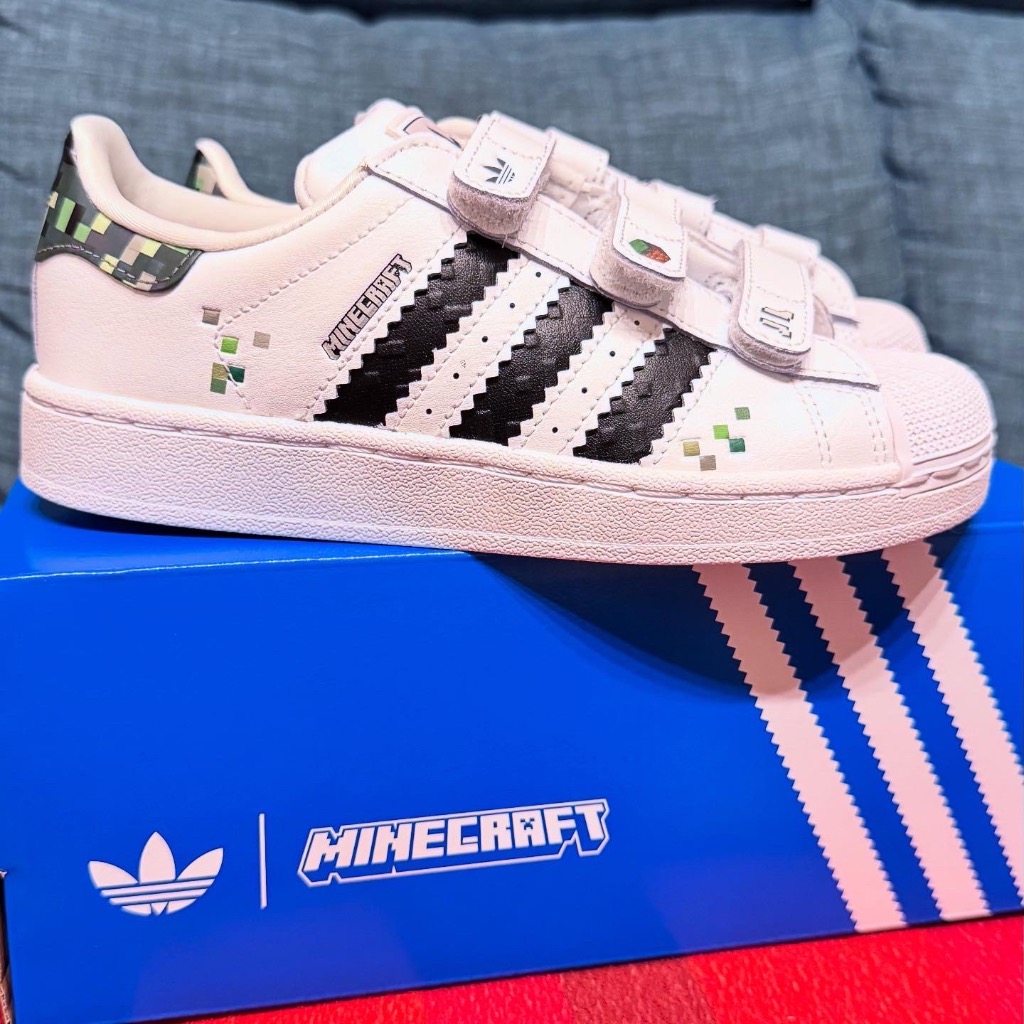 4/1発売 MINECRAFT x ADIDAS ORIGINALS SUPERSTAR II / マインクラフト