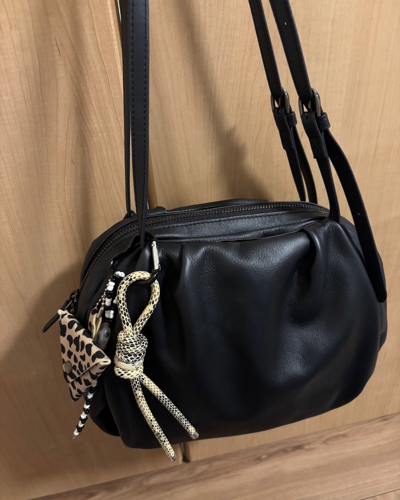  大人気シリーズ　バッグチャーム　1点 セレクト ladyドール バッグチャーム HUIT 全2色｜hit969-0274