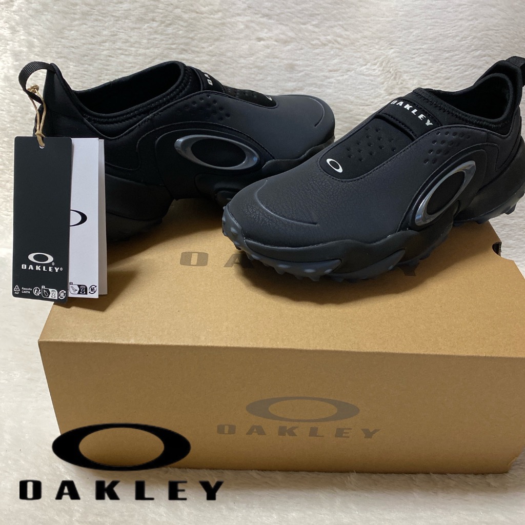 OAKLEY 　エッジアイコン　ブラック スニーカー OAKLEY スニーカー Edge Icon（オークリー エッジ アイコン